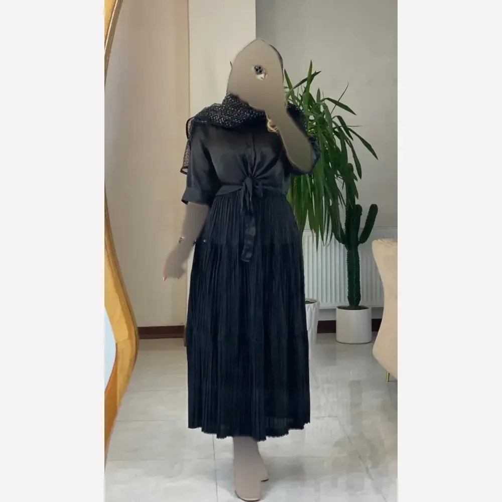 دامن پیلیسه جواهر زنانه ساتن پلیسه مشکی سایز فری سایز 38 تا 50