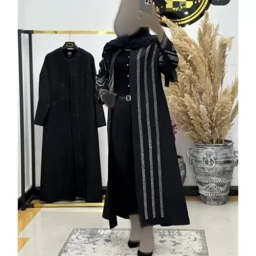 مانتو مجلسی آنا جنس مازراتی گرم بالا درجه یک سایز بزرگ