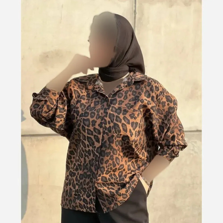 شومیز زنانه اسپرسو جنس بوگاتی سایز فری فیروزه ای و مشکی
