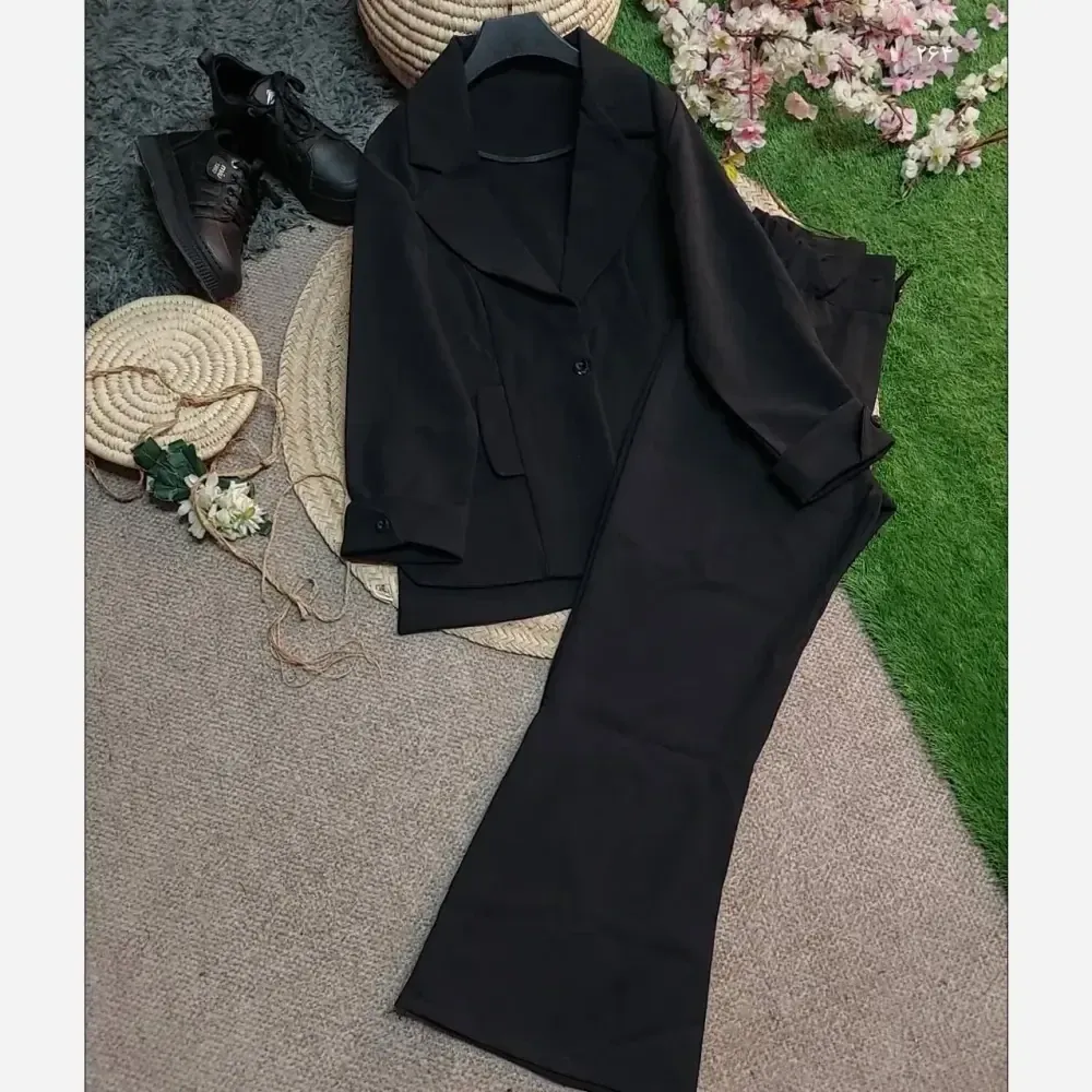 ست اداری زنانه کت و شلوار هرمس اصل سایز 38 تا 46 فری رنگ بندی متنوع