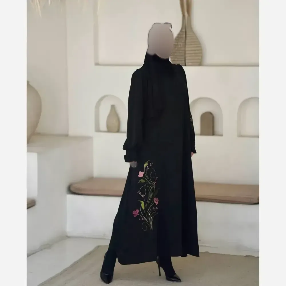 عبا زنانه مدل فرشته جنس الیزه رنگ مشکی گلدوزی شده سایز 1 و 2