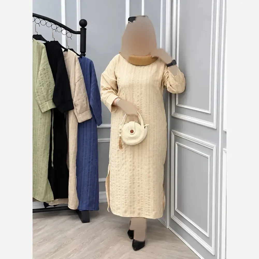 پیراهن مانیلا جنس ژیپوس ژاکارد اعلا رنگ نسکافه ای و شیری فری سایز 36 تا 46
