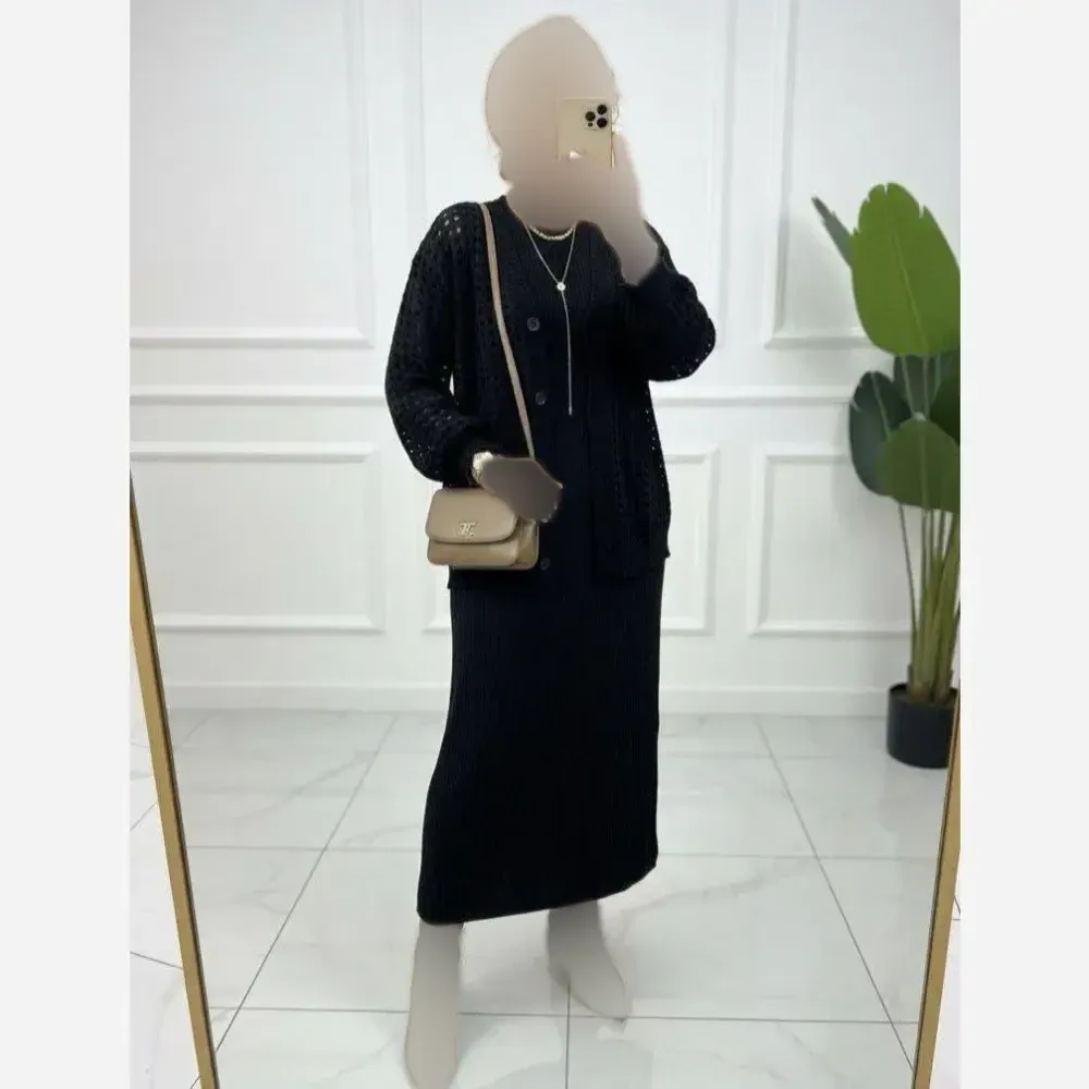 ست دو تکه کت و سارافون بافت مشکی فری سایز تا 46