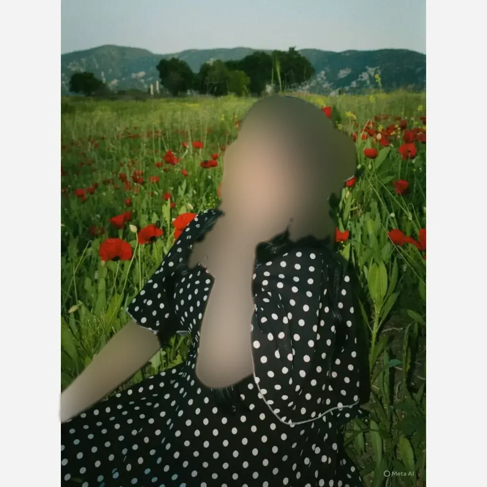 پیراهن و مینی اسکارف گلاله جنس الیزه رنگ مشکی فری سایز کمربنددار