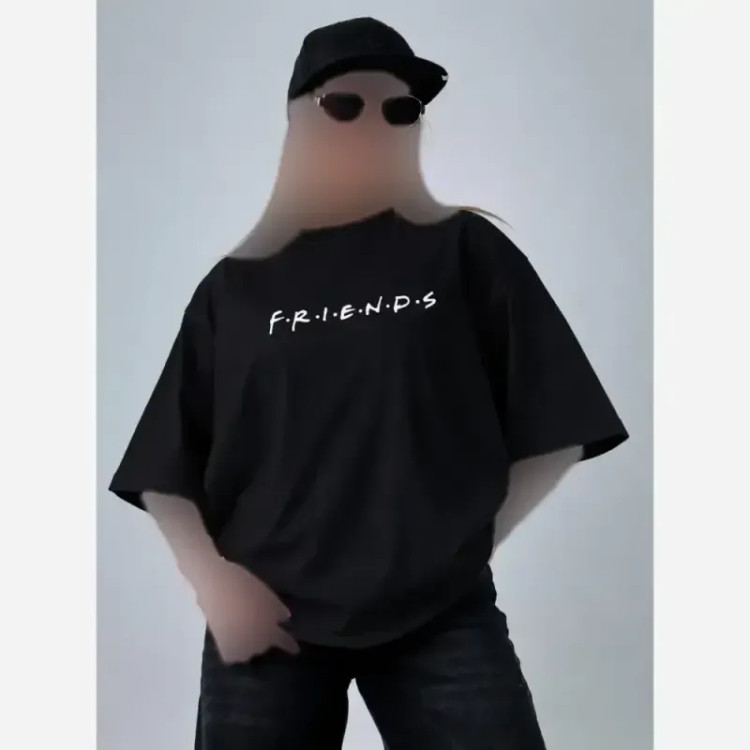 تیشرت باکسی طرح friends جنس پنبه سوپر فری سایز